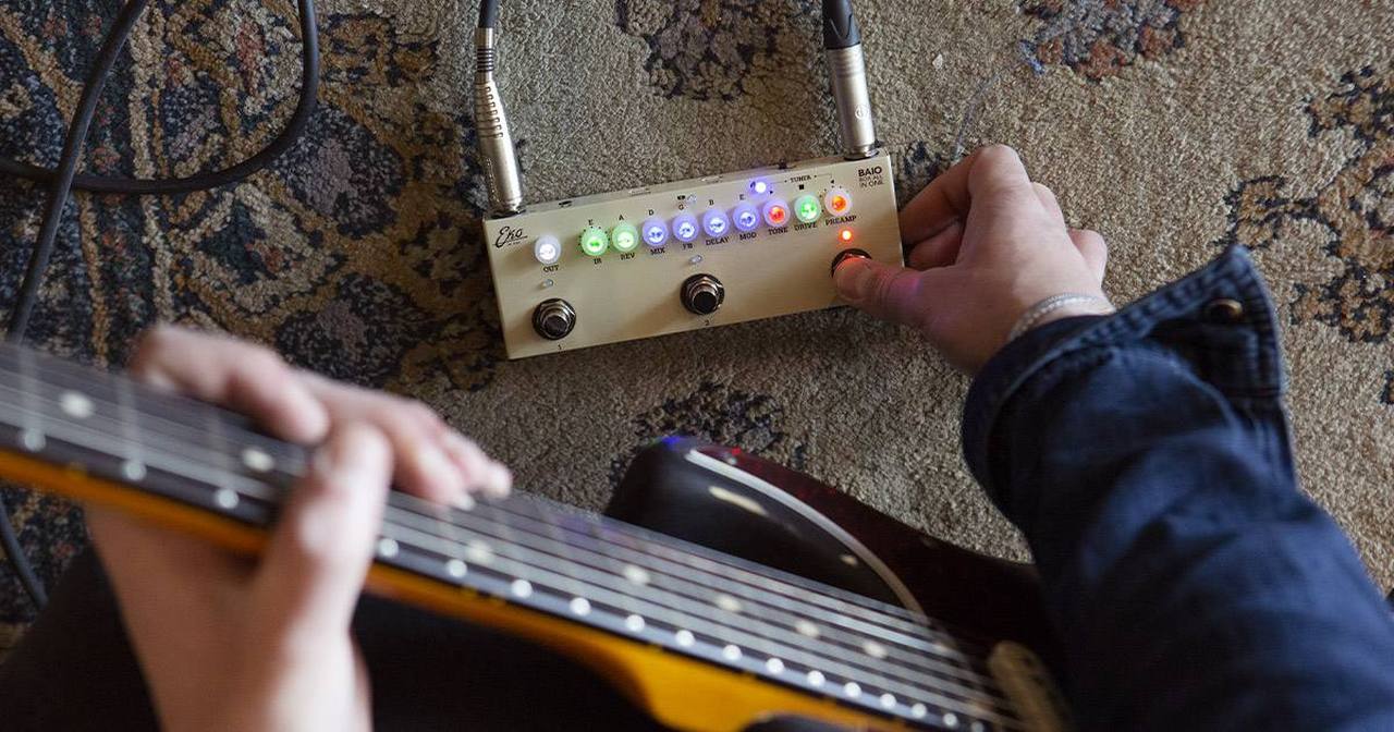 f_16-eko-guitars-baio-pedale-multieffetto-con-ir-integrati-16100442_0