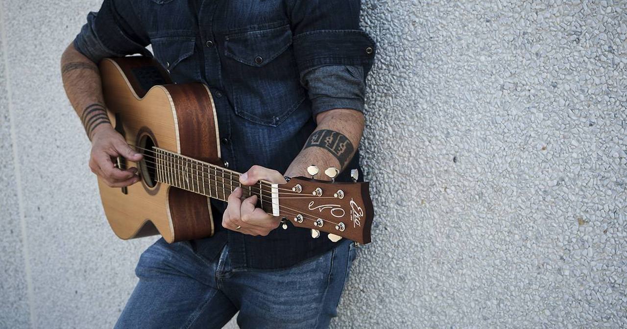 f_16-eko-guitars-evo-a350ce-06217260_0