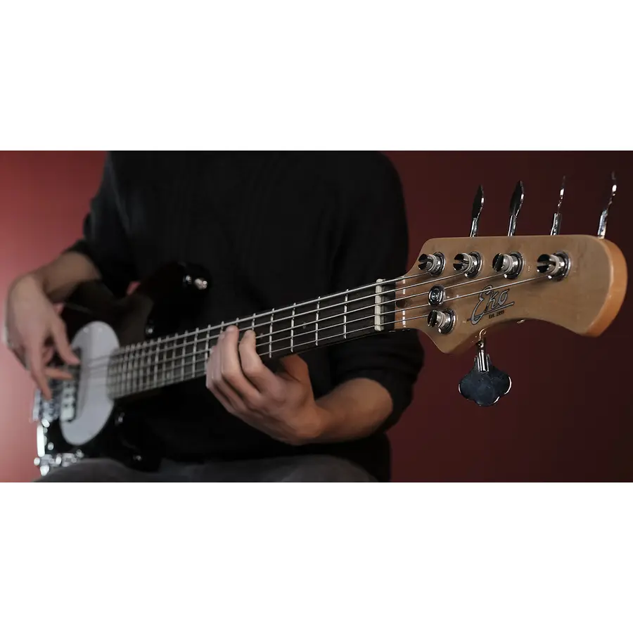 f_16-eko-guitars-mm-305-black-05131092_0