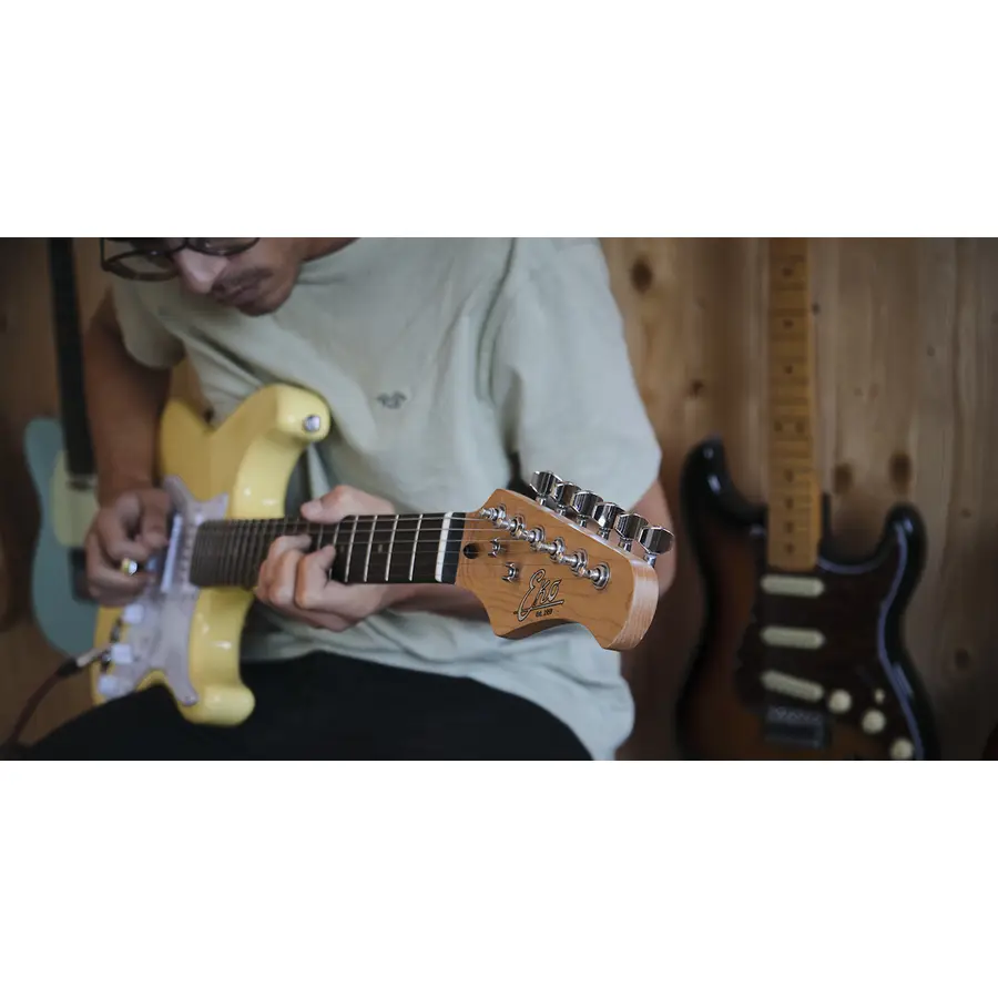 f_16-eko-guitars-s-300-cream-05130030_0